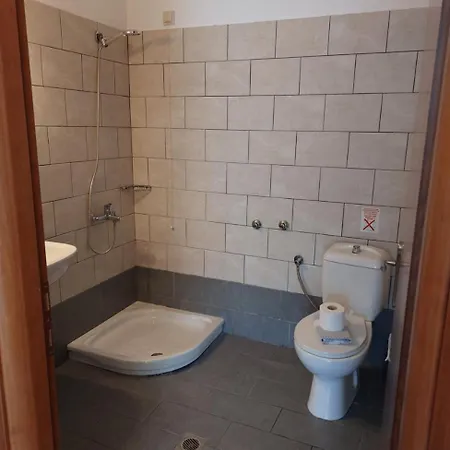 Ladikas Apartments Aparthotel 3*