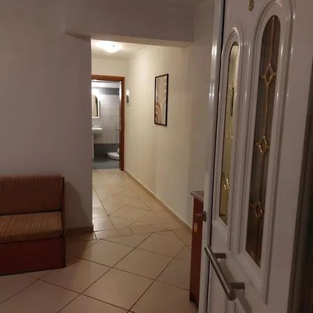 Aparthotel Ladikas Apartments