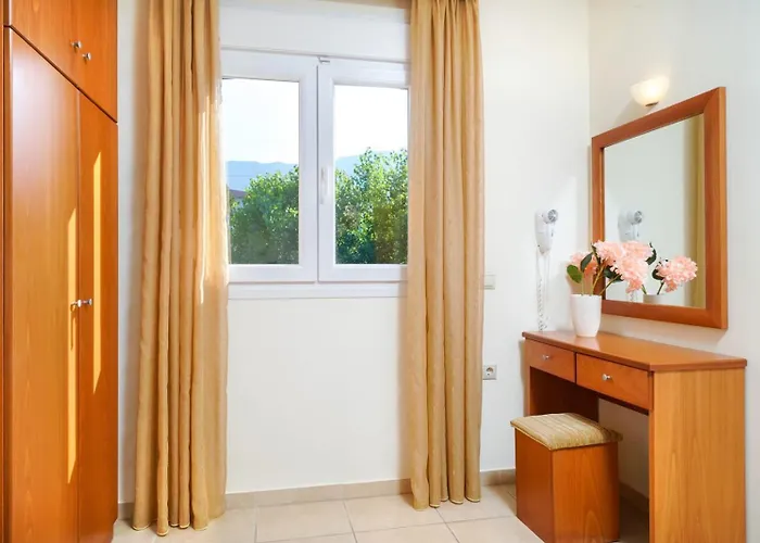 Ladikas Apartments 3* Chrysi Ammoudia