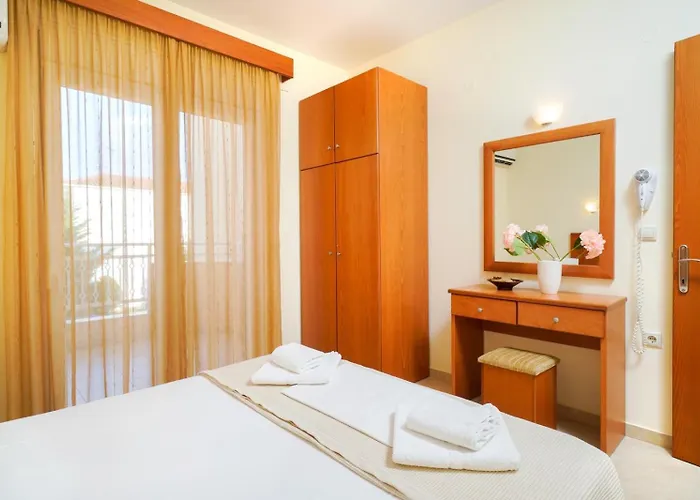 Ladikas Apartments 3* Chrysi Ammoudia