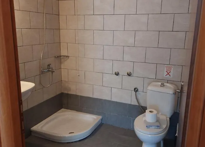 Ladikas Apartments Aparthotel 3*